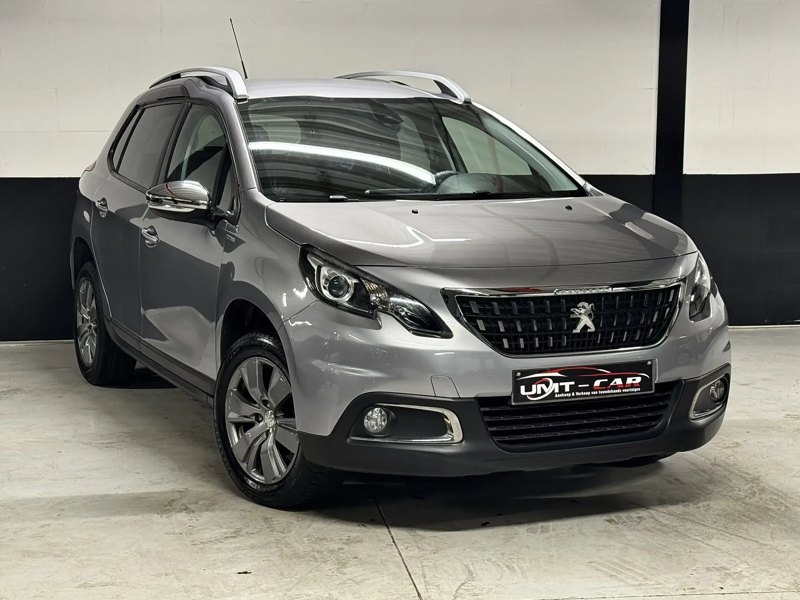 Peugeot 2008 1.2i 2018 | Grijs | Topconditie | Benzine ✅