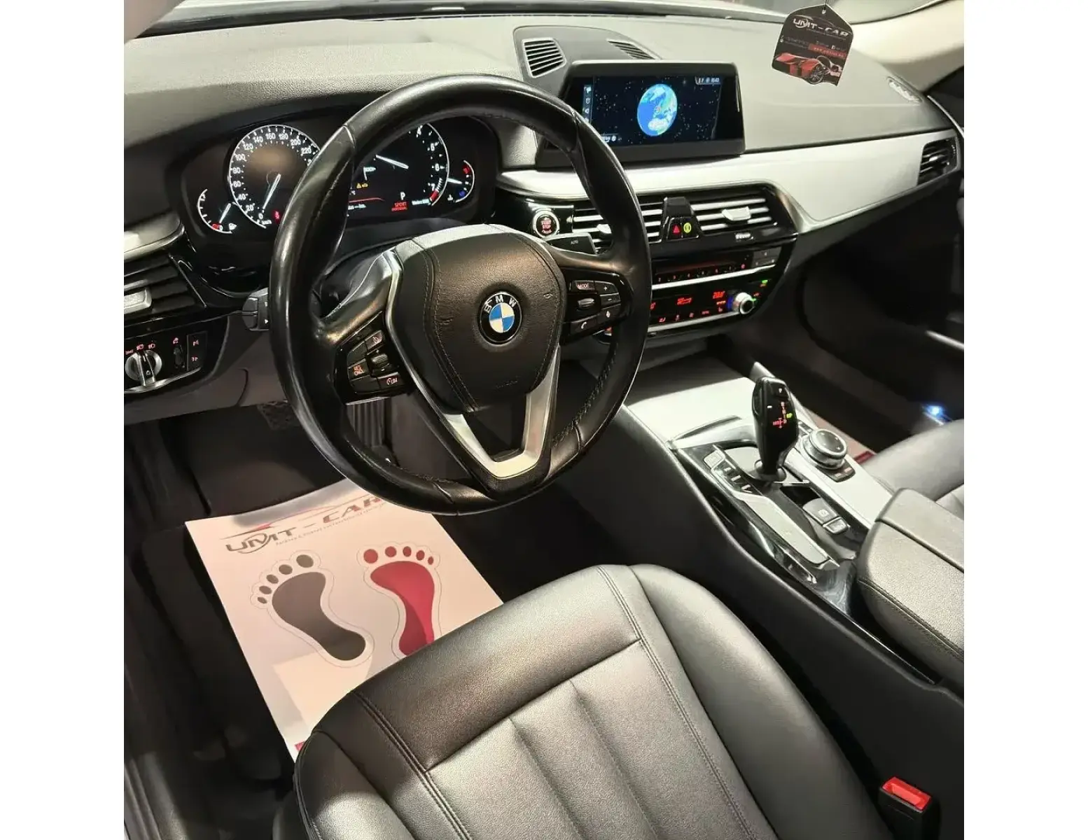 BMW 520i Automaat|99.000KmSportLine|Leder|Navi|Garantie|