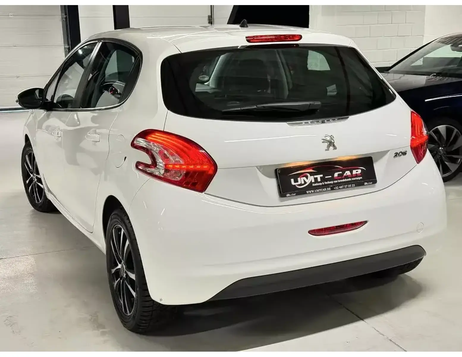 Peugeot 208 1.2i Puretech| NieuwStaat!| Airco| GEKEURD|