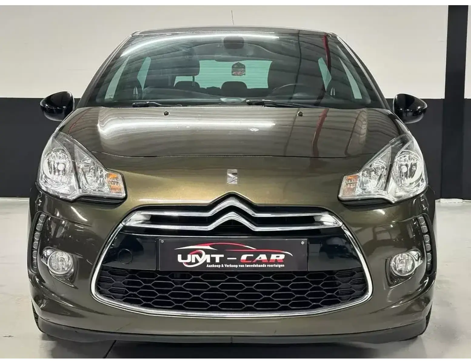Citroen Ds3 1.6i Benzin|Navi|Airco|Alcantara|Gekeurd|