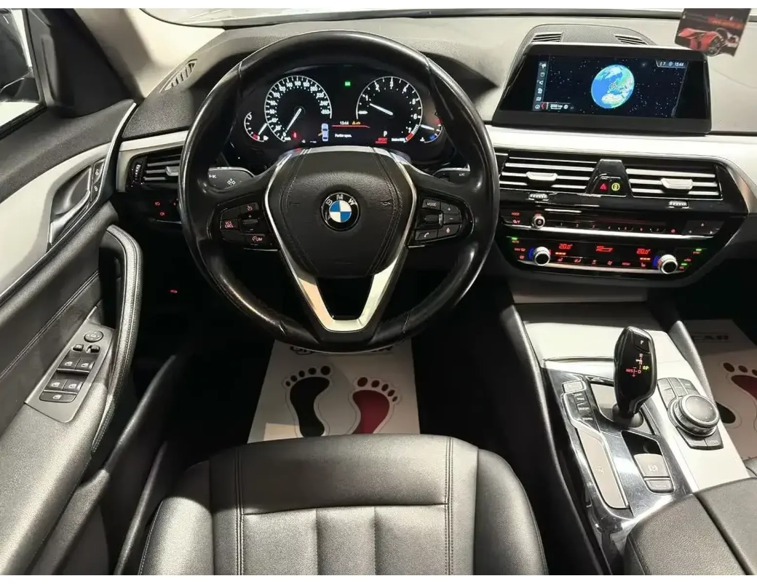 BMW 520i Automaat|99.000KmSportLine|Leder|Navi|Garantie|