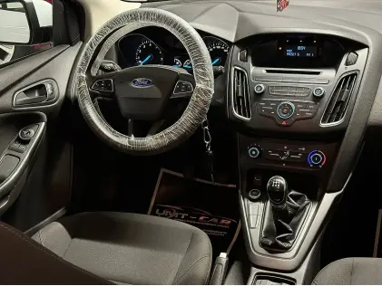 FORD FOCUS 1.0i EcoBoost