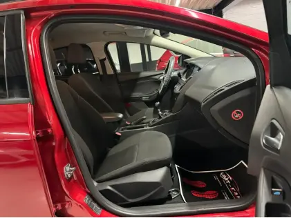 FORD FOCUS 1.0i EcoBoost