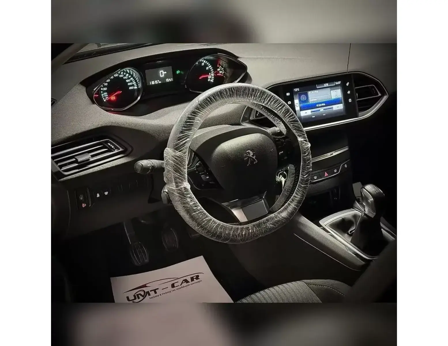 Peugeot 308 1.2i PureTech – Zeer Proper & Compleet Uitgerust!