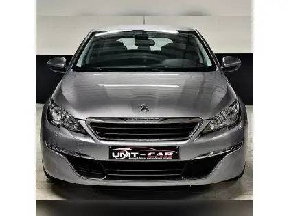 Peugeot 308 1.2i PureTech – Zeer Proper & Compleet Uitgerust!