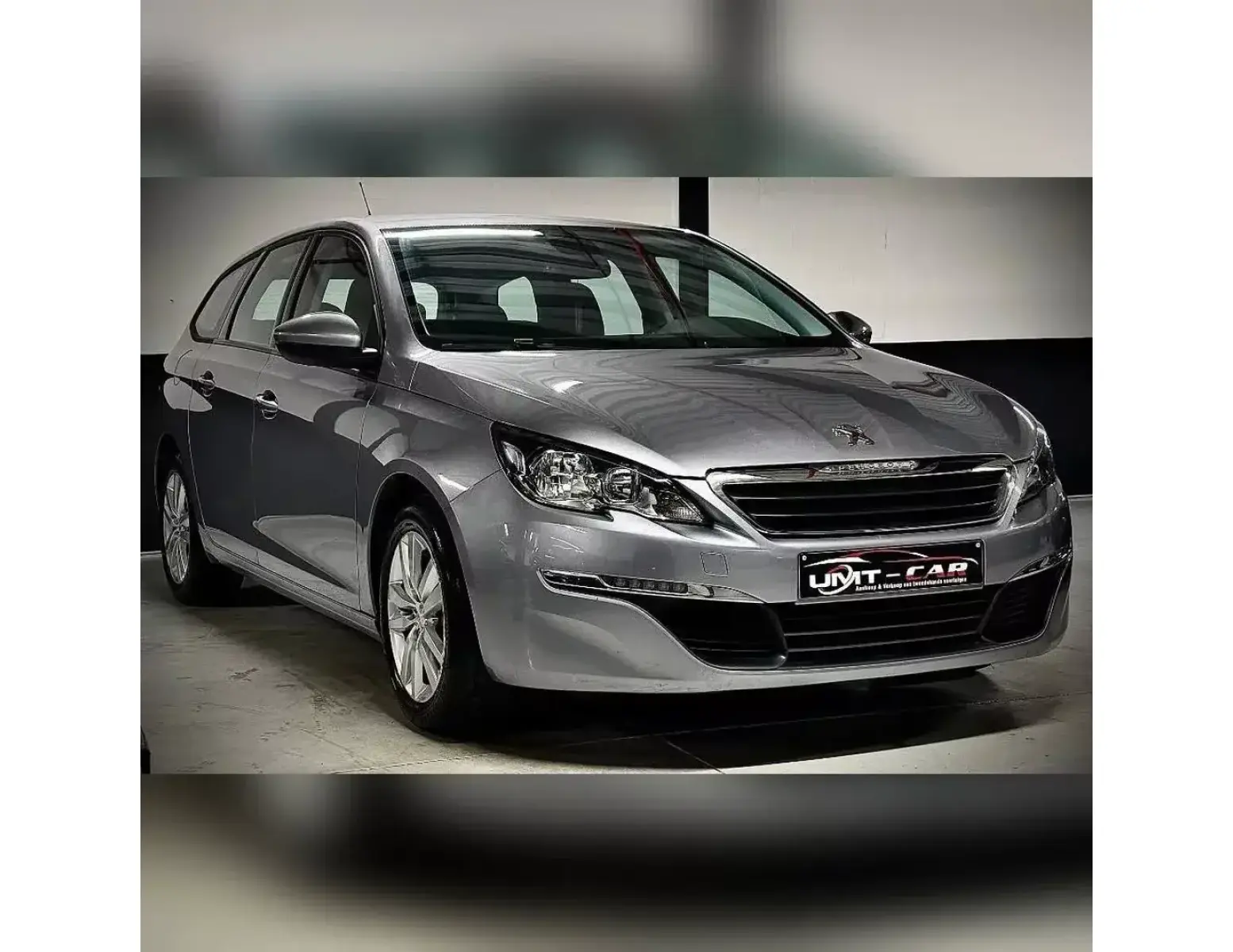 Peugeot 308 1.2i PureTech – Zeer Proper & Compleet Uitgerust!
