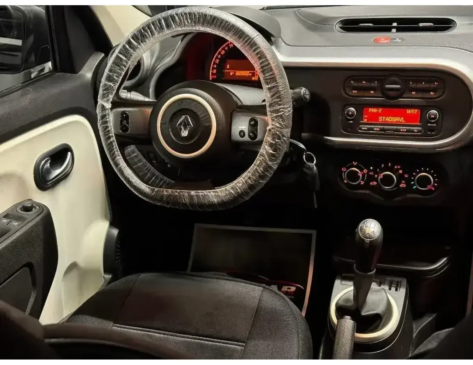 Renault Twingo 1.0i – Compact, Zuinig & Betrouwbaar!