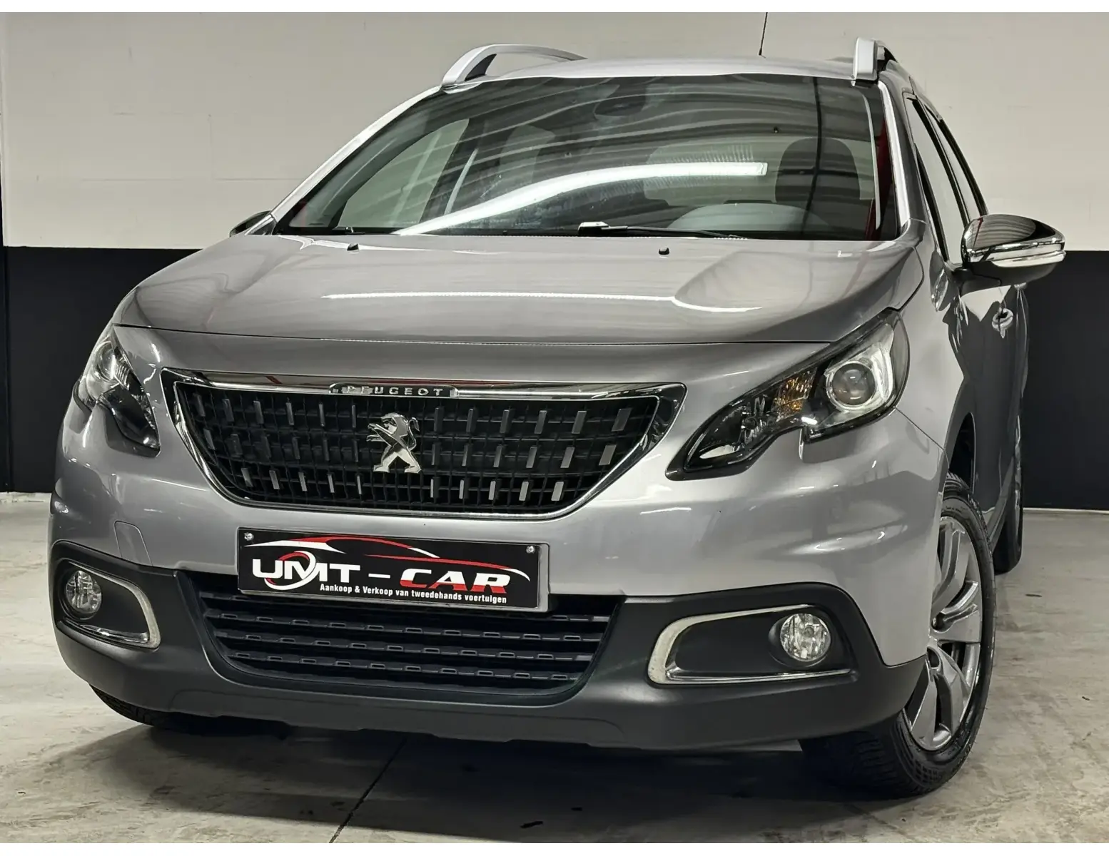 Peugeot 2008 1.2i 2018 | Grijs | Topconditie | Benzine ✅