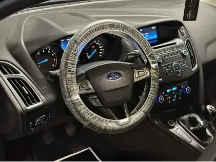 FORD FOCUS 1.0i EcoBoost | 2015 | Gekeurd & Garantie ✅