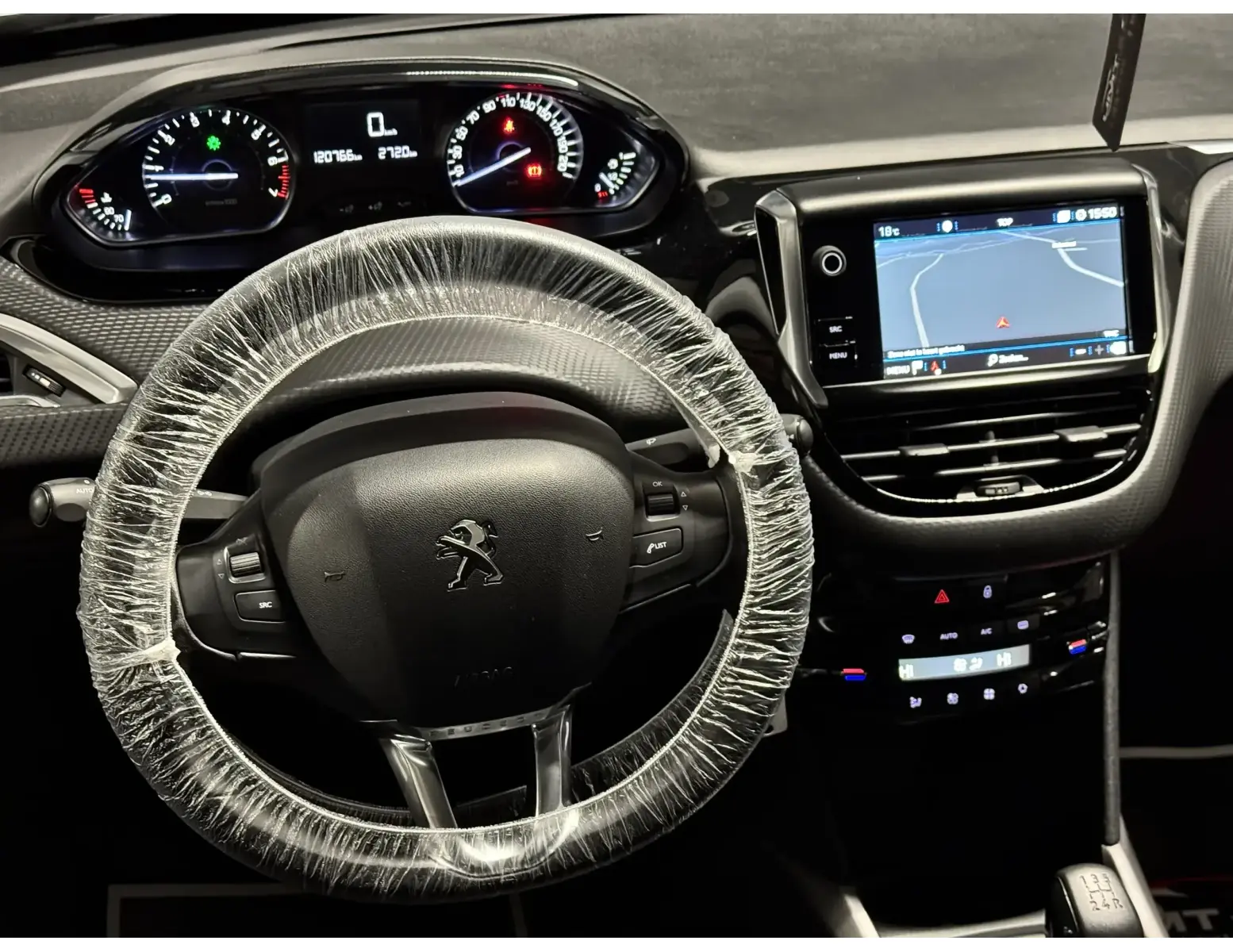 Peugeot 2008 1.2i 2018 | Grijs | Topconditie | Benzine ✅