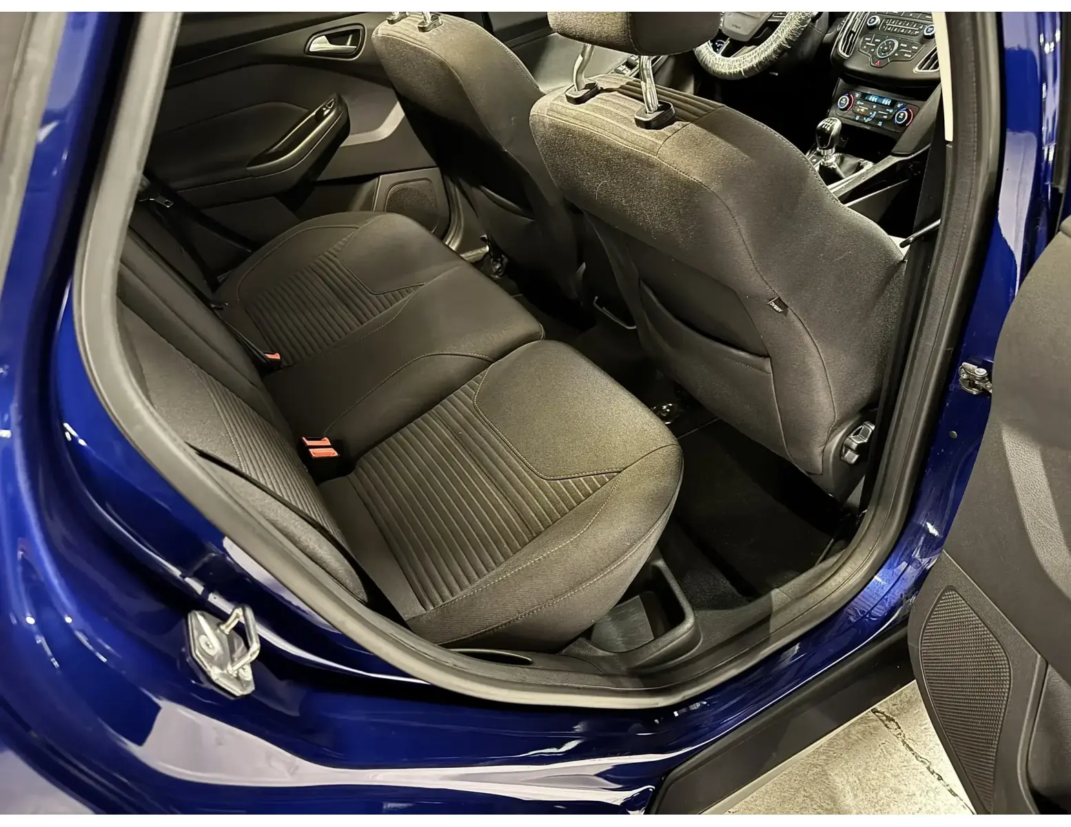 FORD FOCUS 1.0i EcoBoost | 2015 | Gekeurd & Garantie ✅