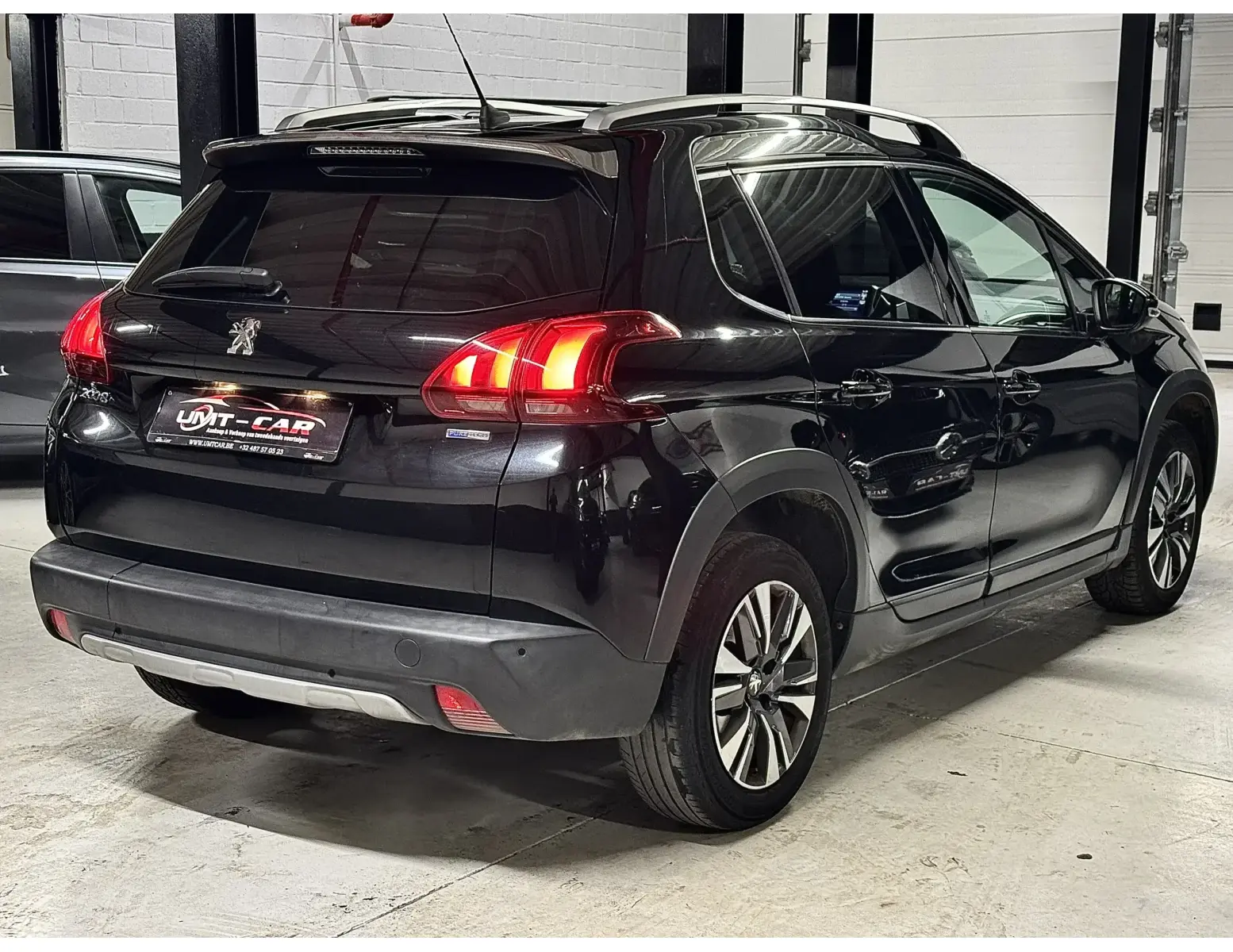 PEUGEOT 2008 1.2 PURETECH | 98.000 KM | Pano Dak | 2017