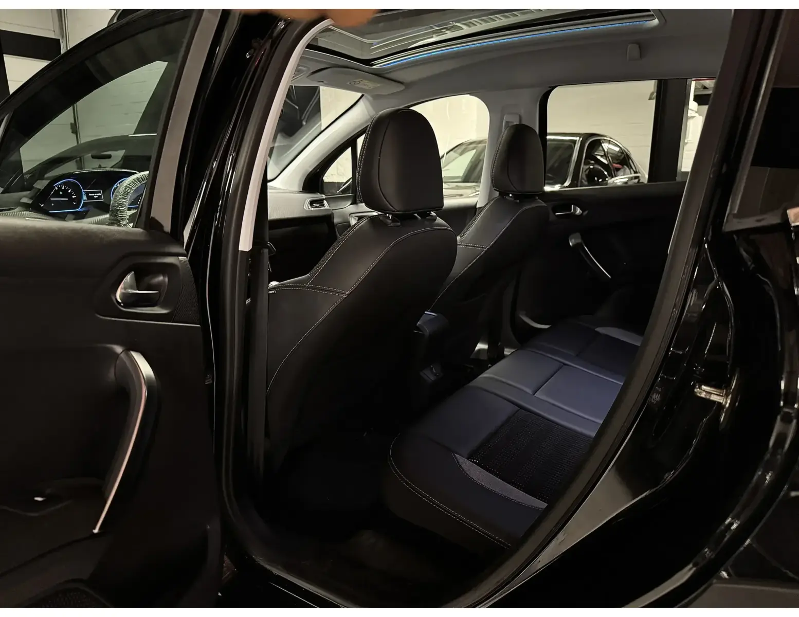 PEUGEOT 2008 1.2 PURETECH | 98.000 KM | Pano Dak | 2017