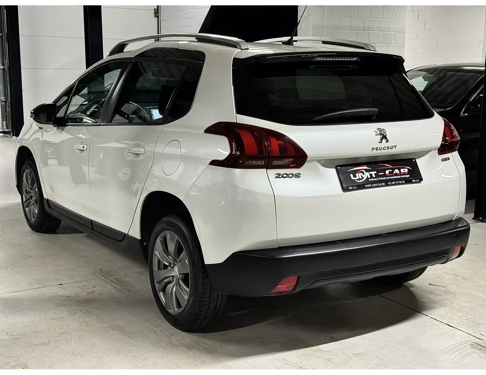 Peugeot 2008 PureTech 2017 | 80.000 km | Zeer Net! ✅