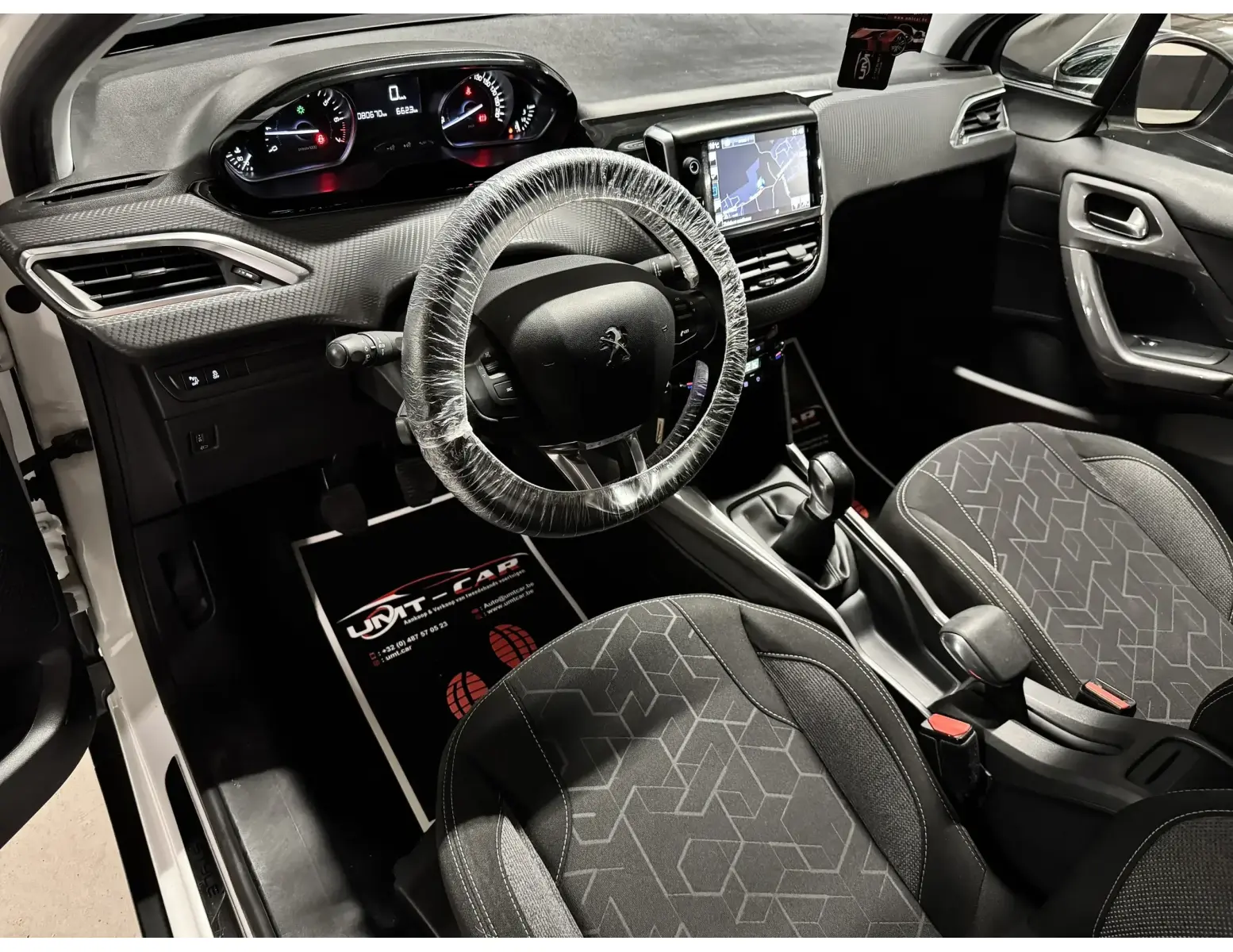 Peugeot 2008 PureTech 2017 | 80.000 km | Zeer Net! ✅