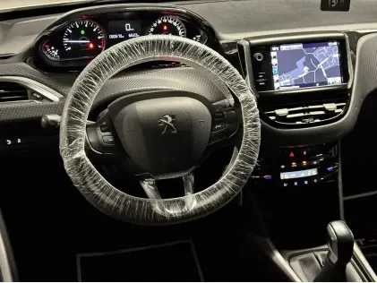 Peugeot 2008 PureTech 2017 | 80.000 km | Zeer Net! ✅