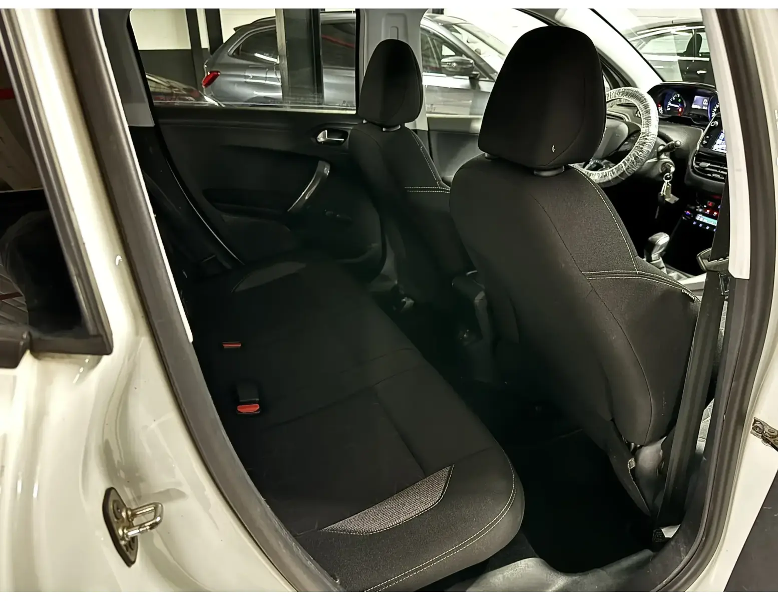 Peugeot 2008 PureTech 2017 | 80.000 km | Zeer Net! ✅