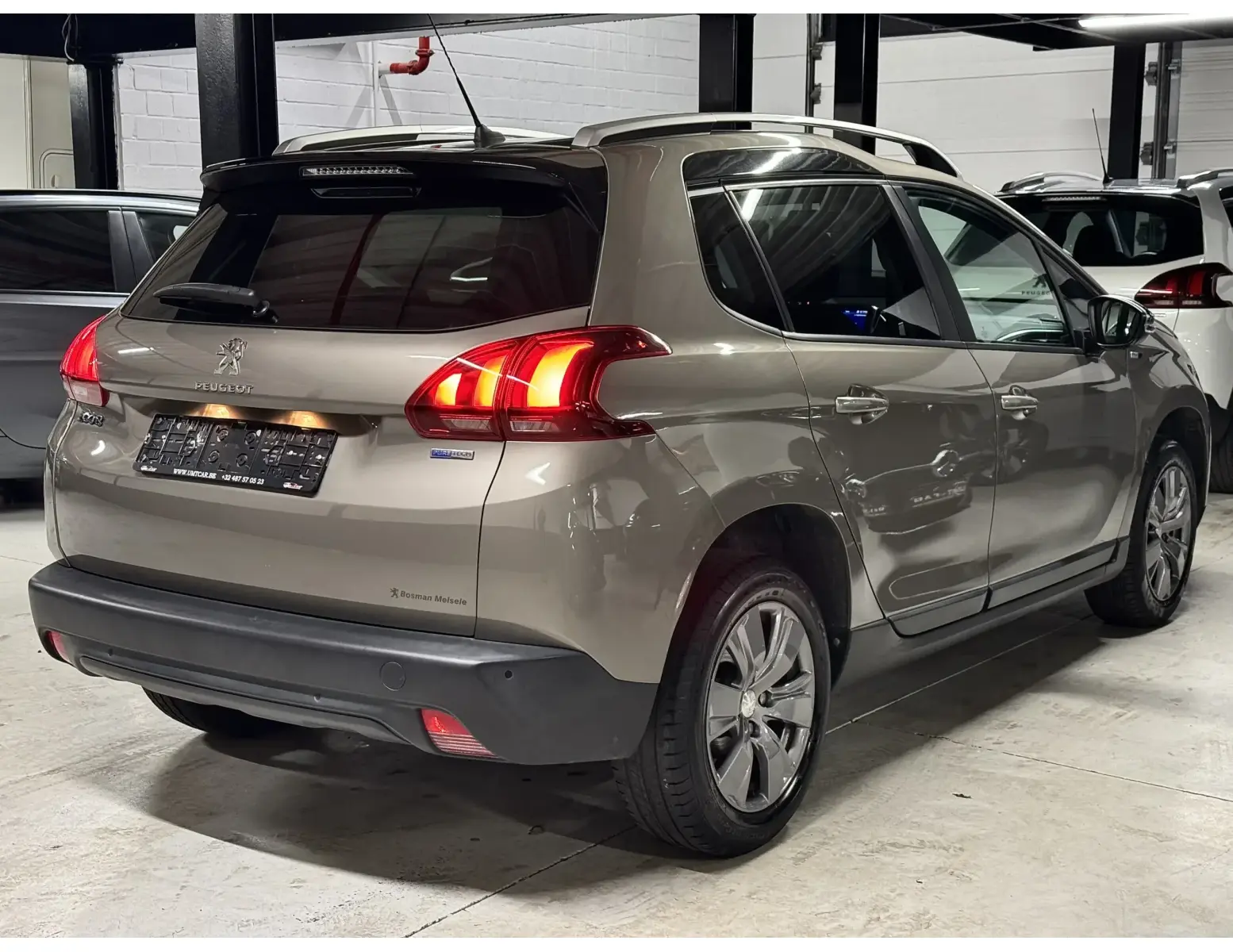 Zeldzame Beige Peugeot 2008 | 1.2i PureTech | 2017 ✅