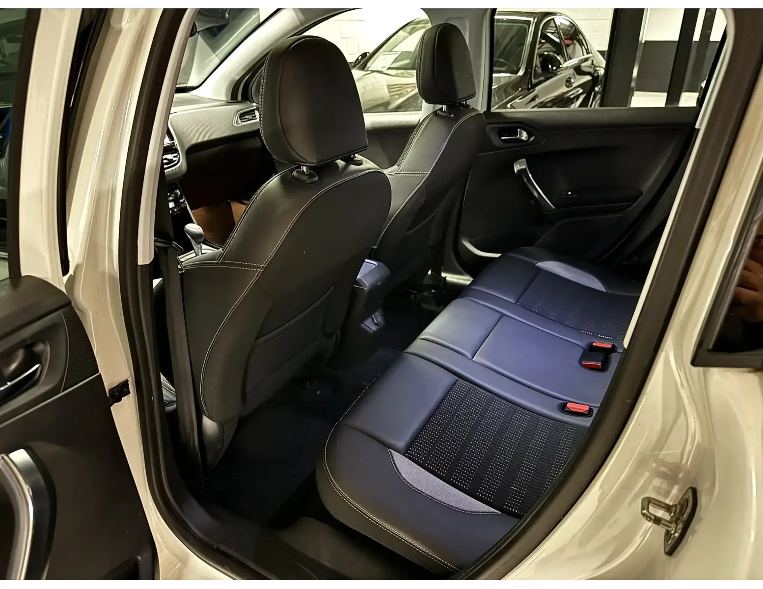 Tweedehands Peugeot 2008 Automaat | Betrouwbaar & Zuinig ✅
