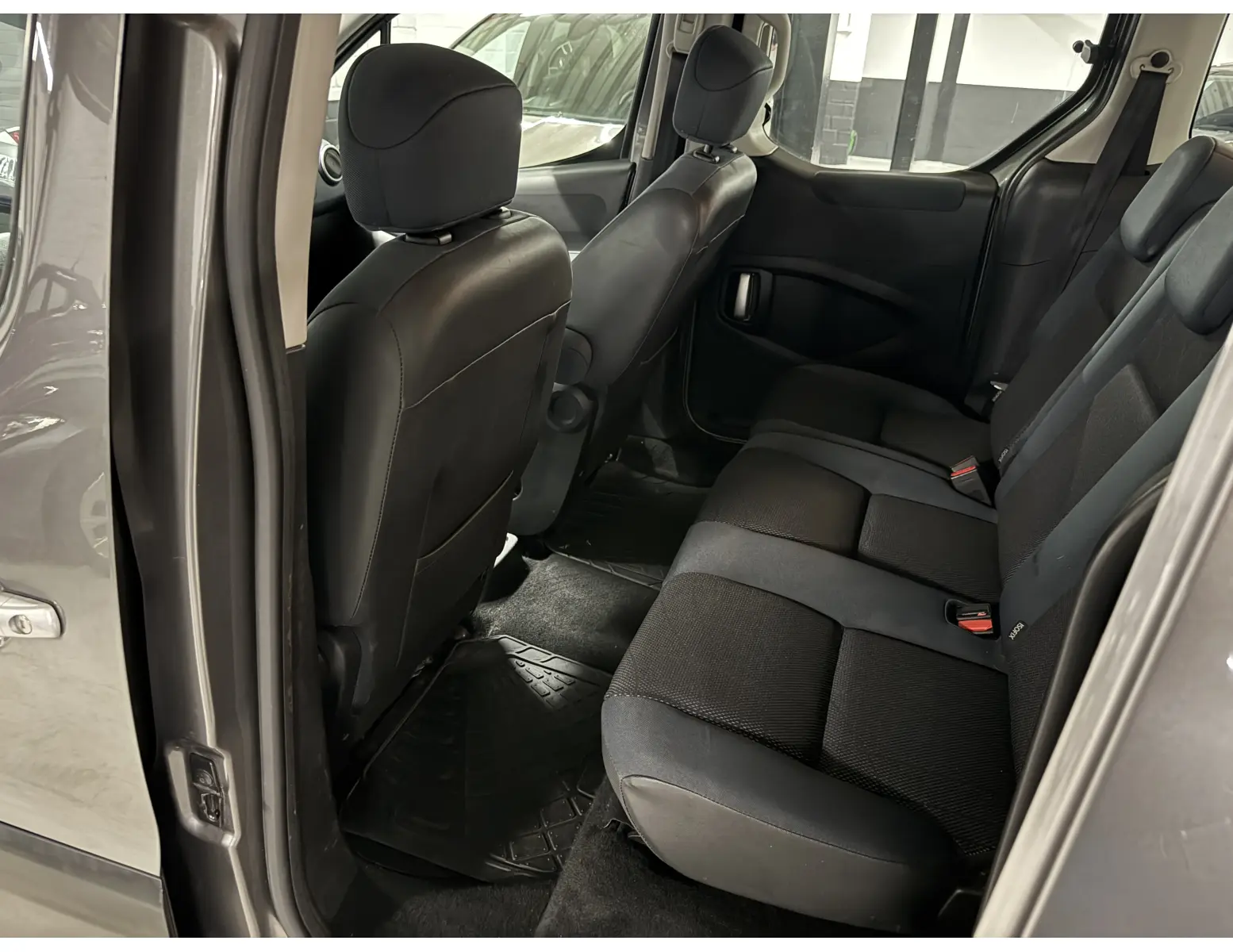 Peugeot Partner 1.6i | Benzine | Gezinswagen | LEZ OK ✅