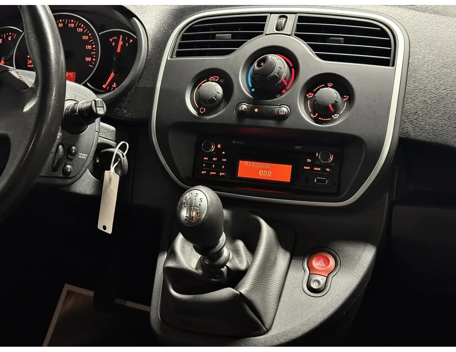 Renault Kangoo 1.2 Benzine | 80.000km | 1 Jaar Garantie ✅