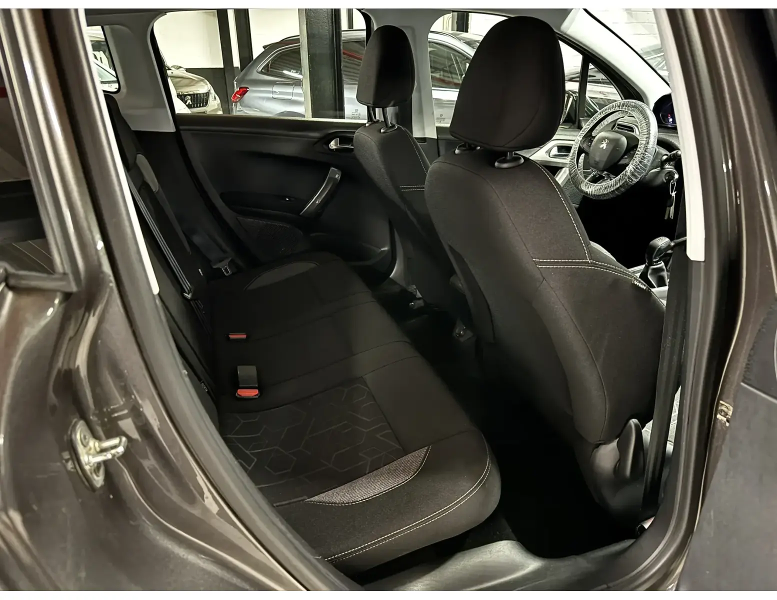 Peugeot 2008 PureTech SUV | 70.000km | Garantie ✅